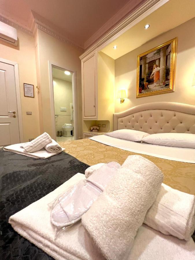 Dimora Frattina Hotel Rome Exterior photo
